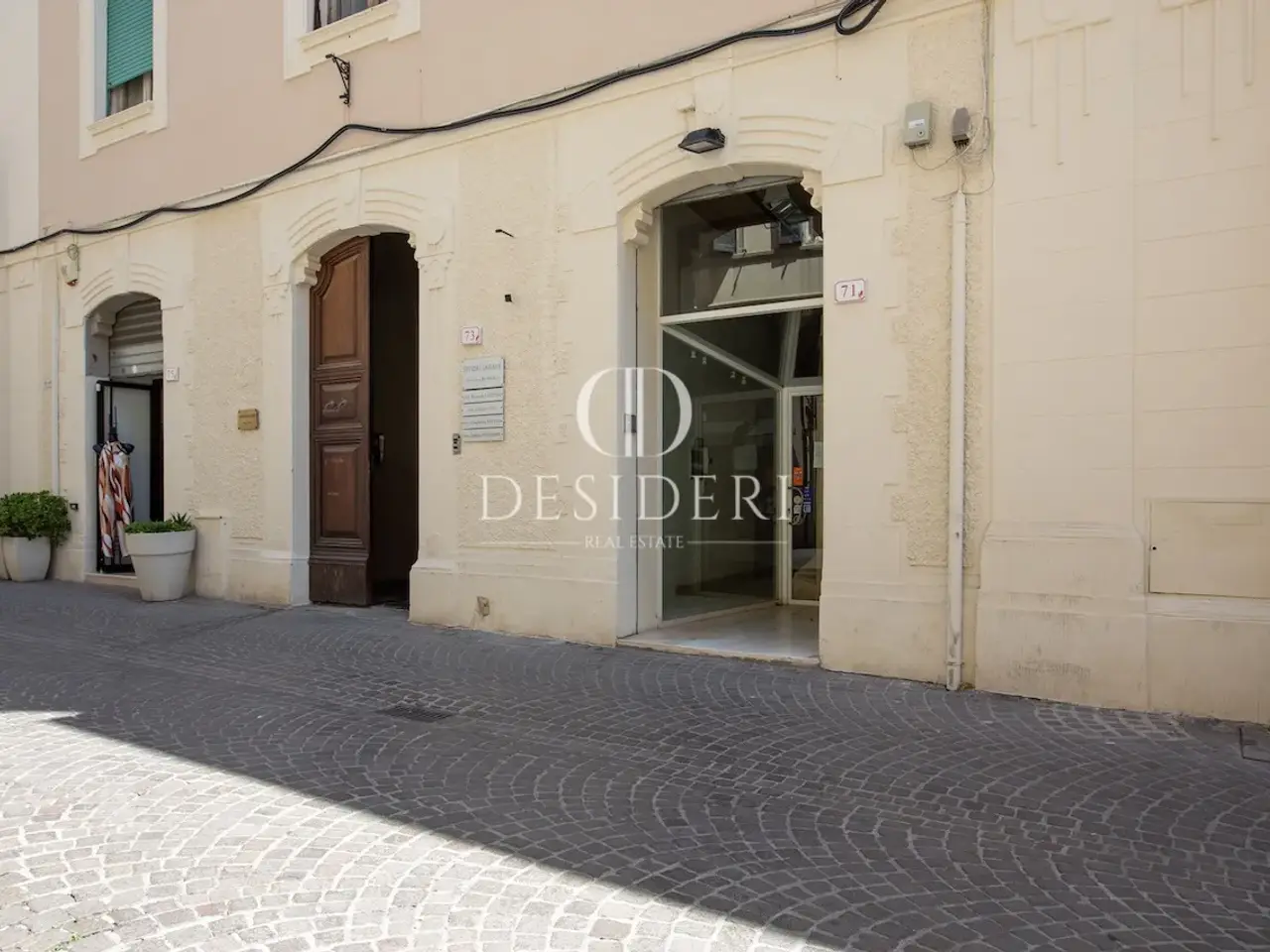 Locale commerciale in Corso Carducci 58100 Grosseto, Grosseto, {3} - Foto 1