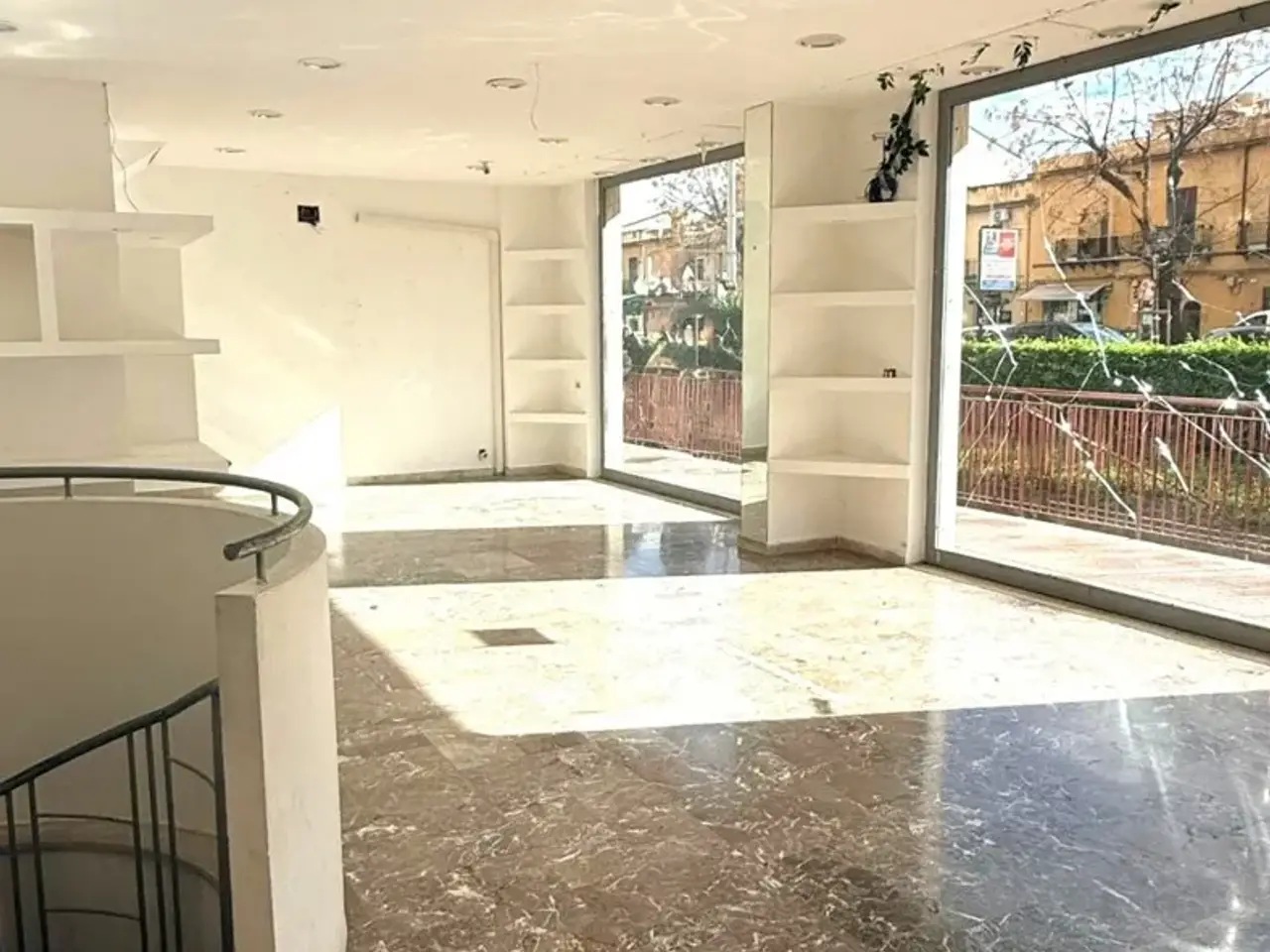 Negozio in Corso Calatafimi 979, Palermo, {3} - Foto 1