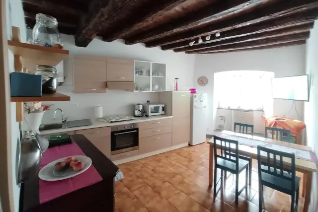 4-room flat, Voltaggio - Photo 1