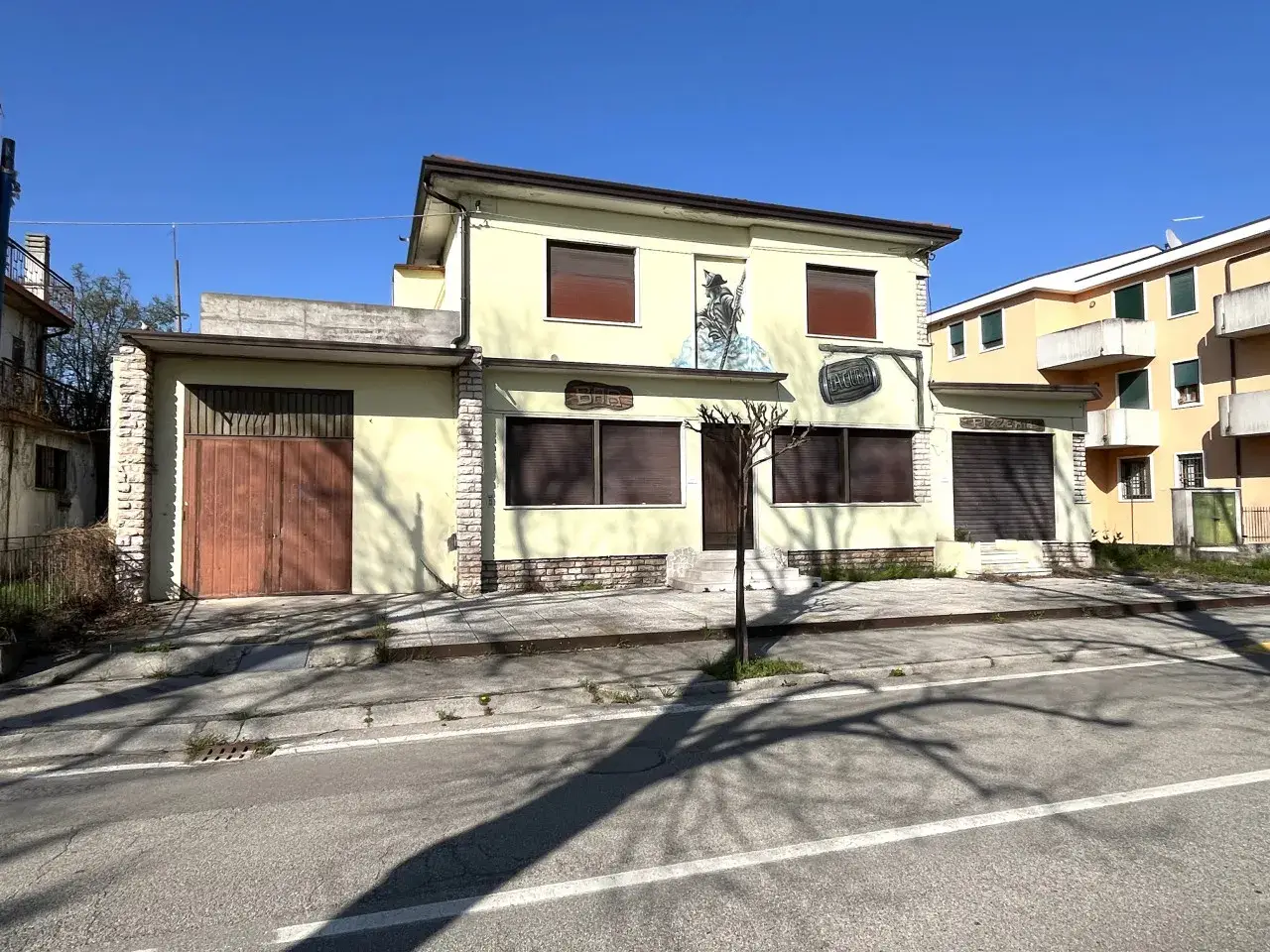 Esercizio commerciale in Via Ore, Barbarano Mossano, {3} - Foto 1