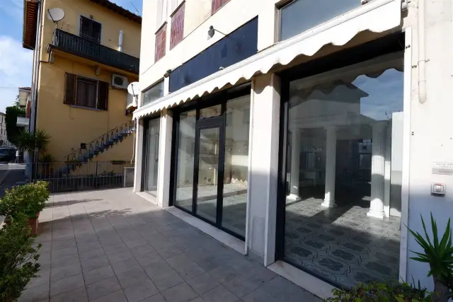 Office in Via Montegrappa 35, San Giovanni Valdarno - Photo 1