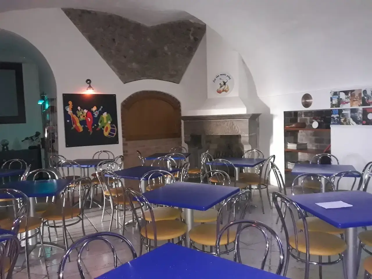 Negozio in Via dei Canali 27, Salerno, {3} - Foto 2