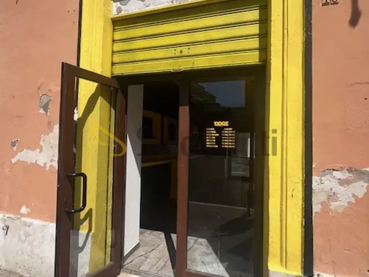 Negozio in Corso Gabriele Manthone, Pescara, {3} - Foto 2