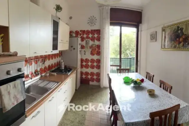 3-room flat in Via Ponte Aiello 12, Angri - Photo 1