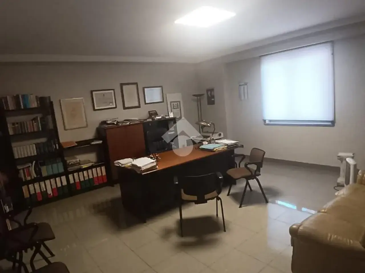 Ufficio in Via Cristoforo Colombo 22, Avellino, {3} - Foto 1