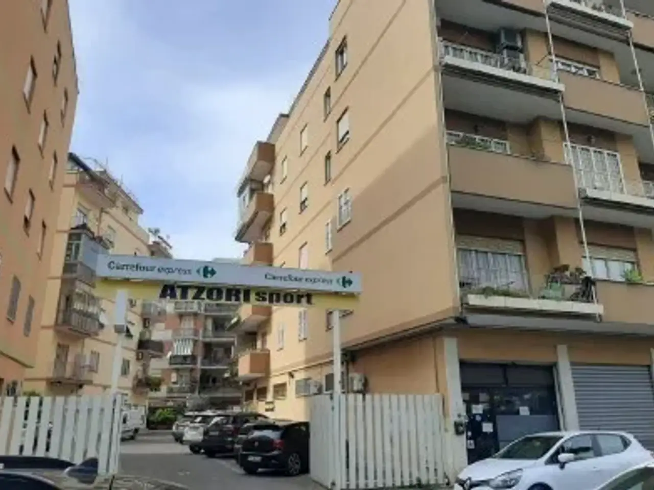 Negozio in Via Alessandro Bertolini 8, Ostia, Roma, {3} - Foto 2