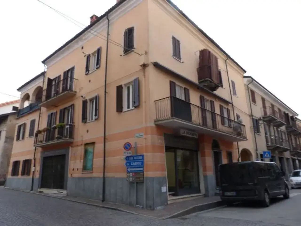 Negozio in Via Roma, Trinita', {3} - Foto 1