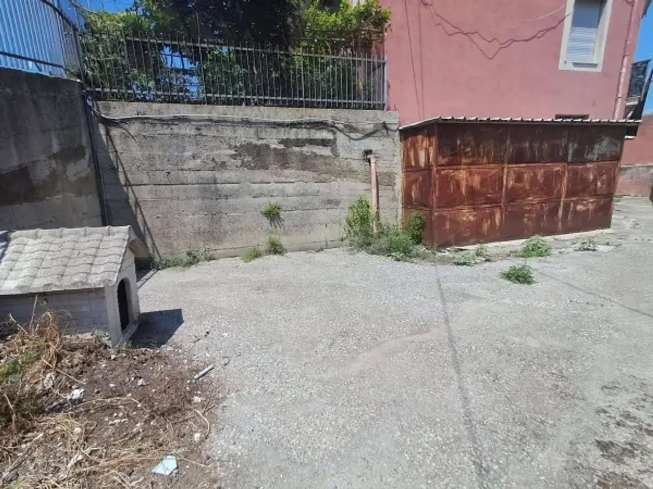 Magazzino in Via Circumvallazione, Somma Vesuviana, {3} - Foto 1