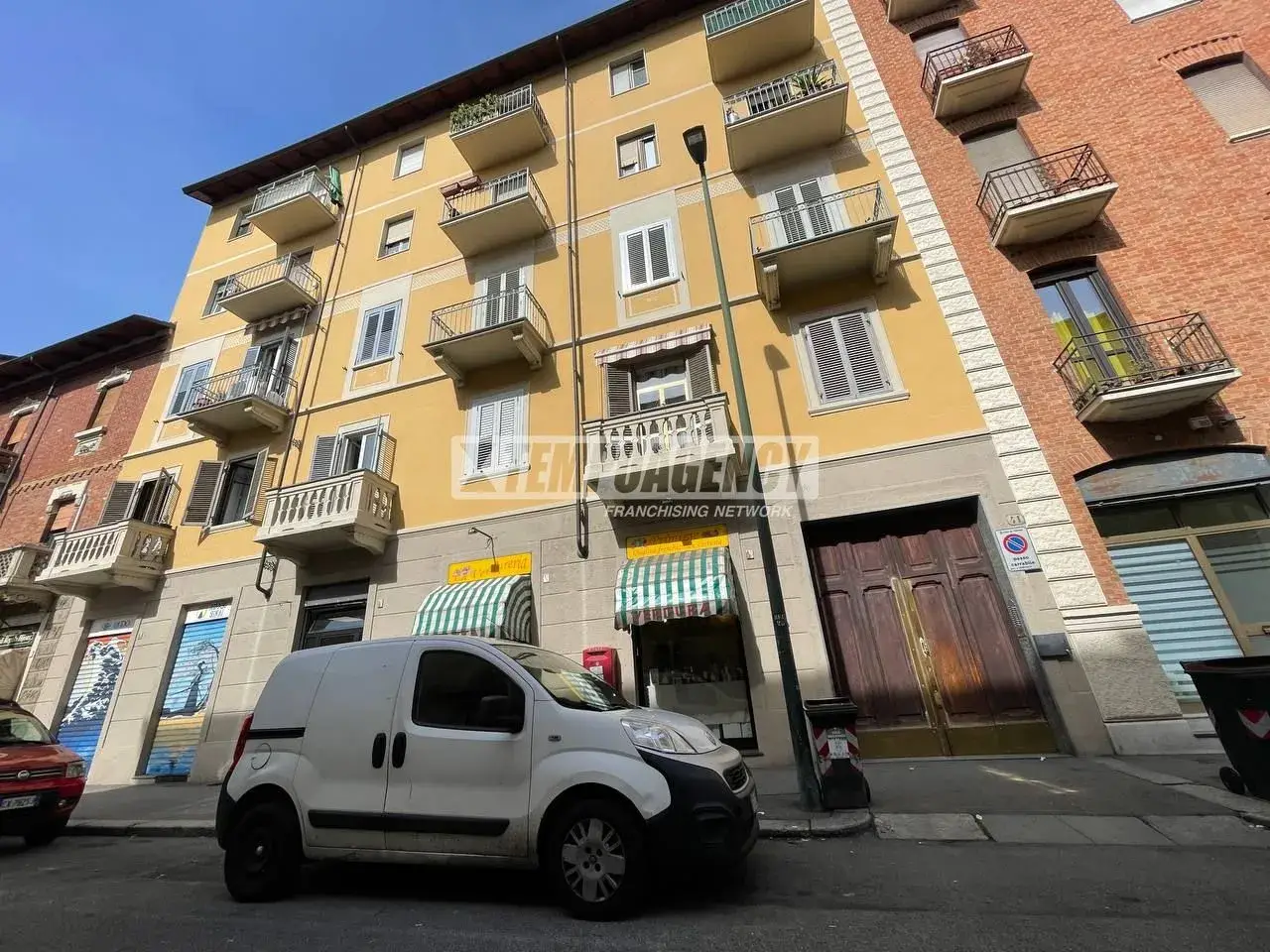 Negozio in Via Pietrino Belli 41, Torino, {3} - Foto 2