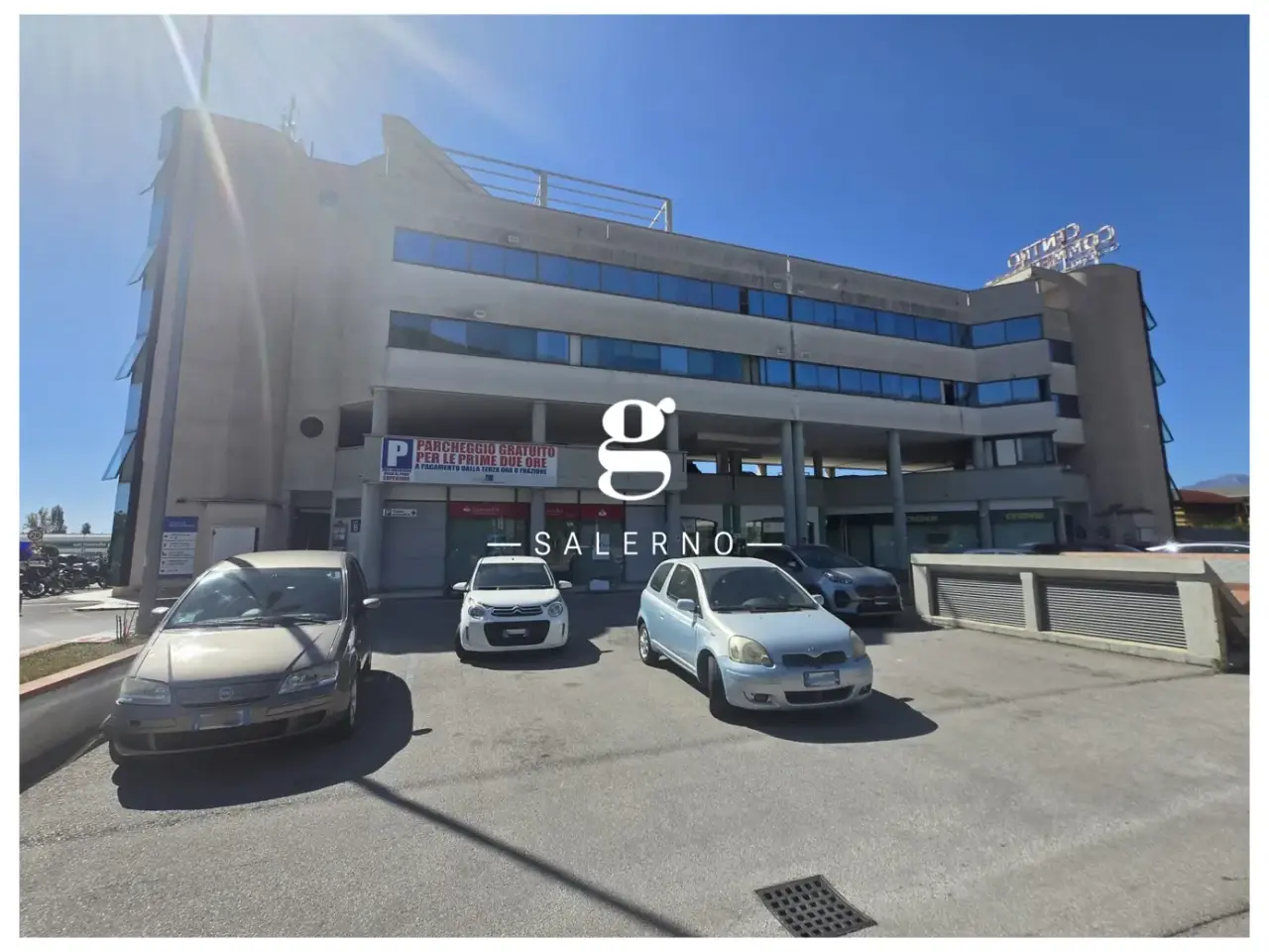 Negozio in Via San Leonardo 52, Salerno, {3} - Foto 1