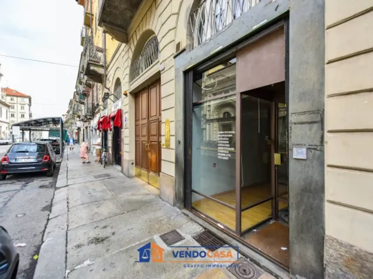 Negozio in Via San Donato 12, Torino, {3} - Foto 2