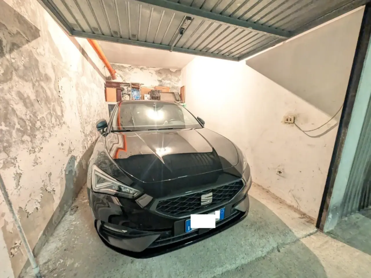 Parcheggio chiuso in Via Giosuè Carducci 5, Cirie', {3} - Foto 1