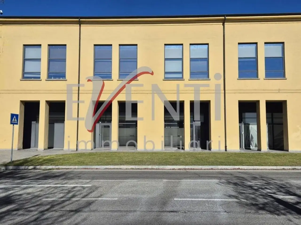 Ufficio in Stradale San Secondo 94, Pinerolo, {3} - Foto 1