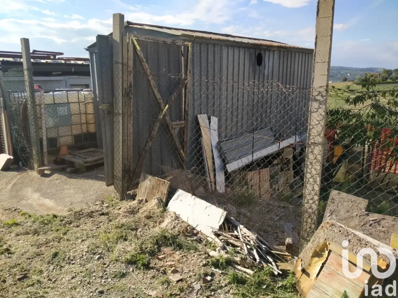 Magazzino in Frazione C. da Santa Croce 20, Notaresco, {3} - Foto 1