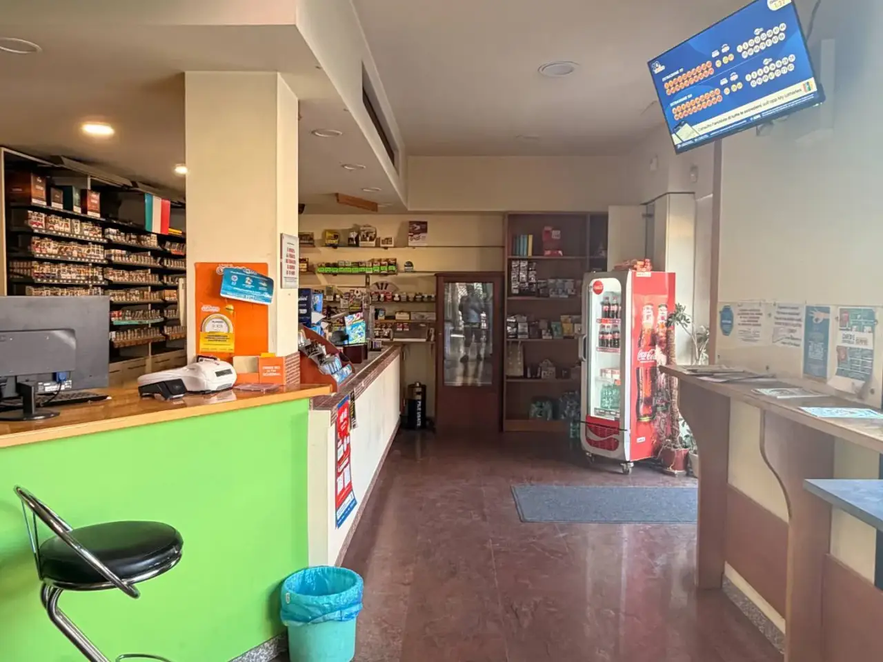 Esercizio commerciale in Piane di Montegiorgio, Montegiorgio, {3} - Foto 1