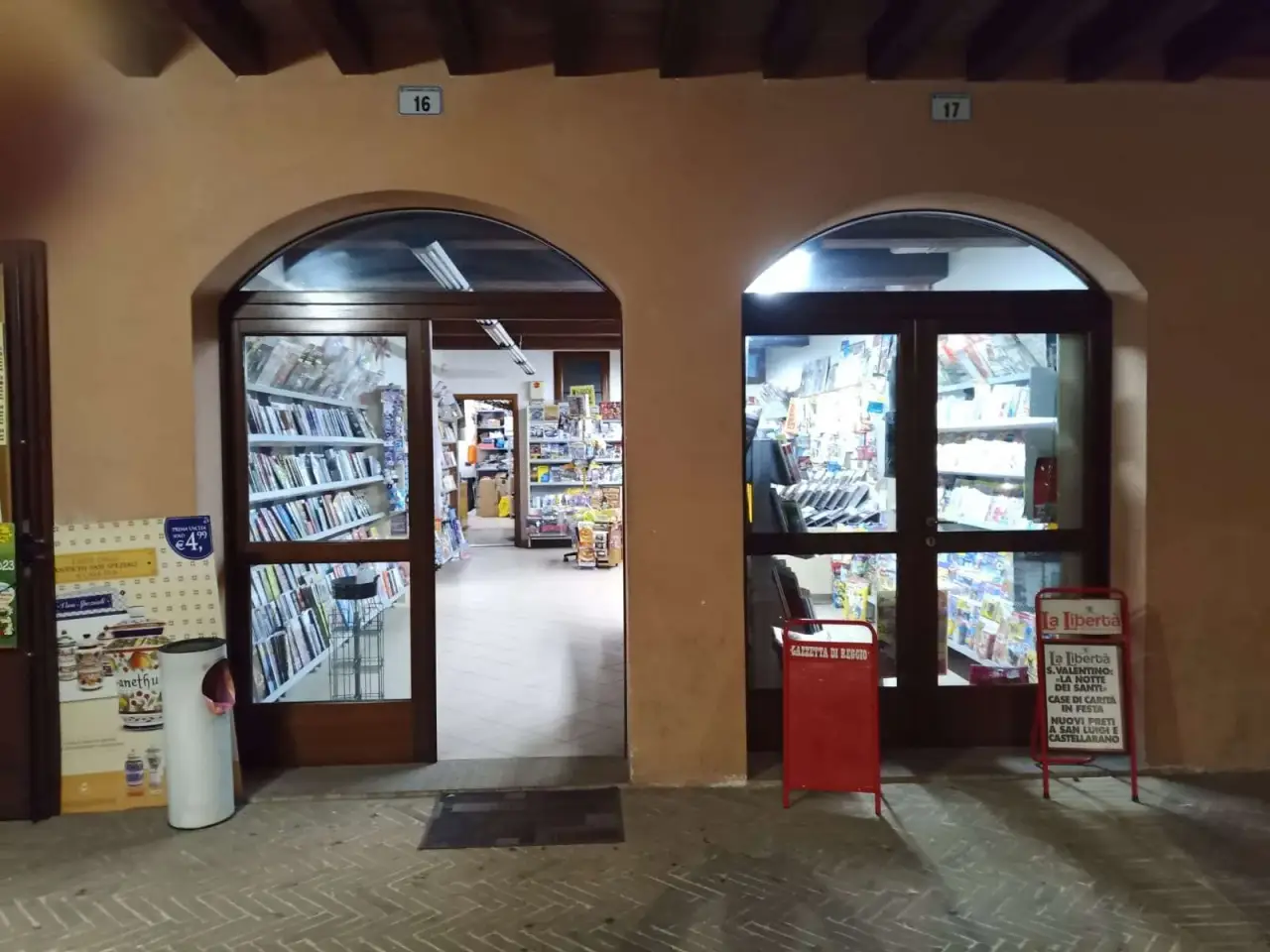 Negozio in Piazza Roma, Campagnola Emilia, {3} - Foto 1
