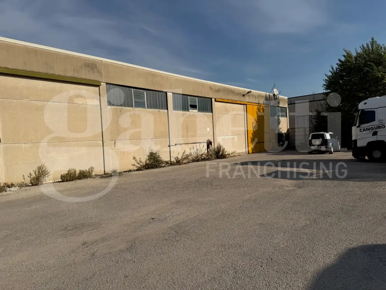 Capannone in Strada di Sabbione 30, Terni, {3} - Foto 1