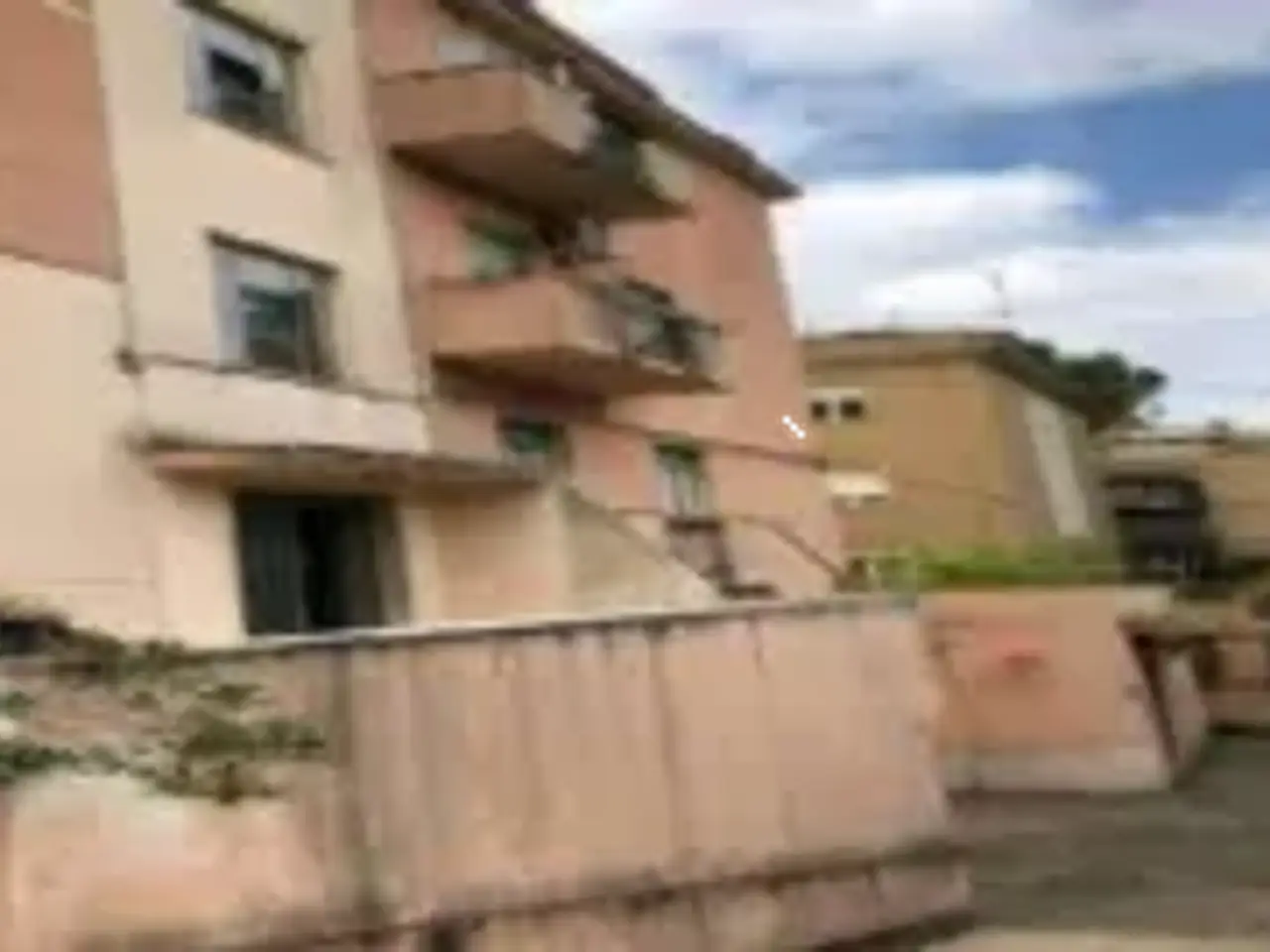 Capannone in Via Mastrogiorgio, Terni Tr, Italia, Terni, {3} - Foto 2