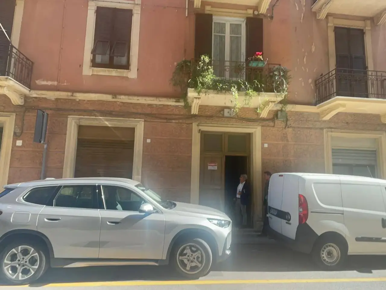 Negozio in Via Diaz, Vado Ligure, {3} - Foto 2