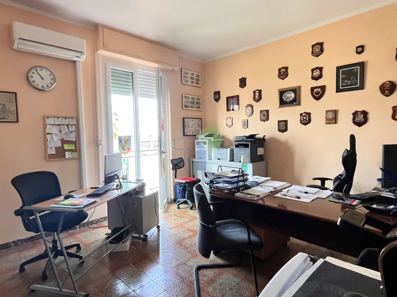 Ufficio in Via Pian di Rota 10, Livorno, {3} - Foto 1