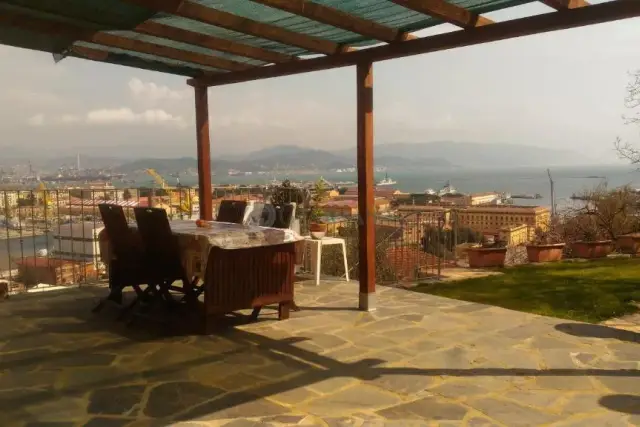 Terraced house, La Spezia - Photo 1