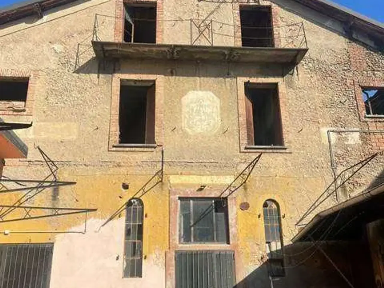Magazzino in Via Serafino Biffi 12, Triuggio, {3} - Foto 1