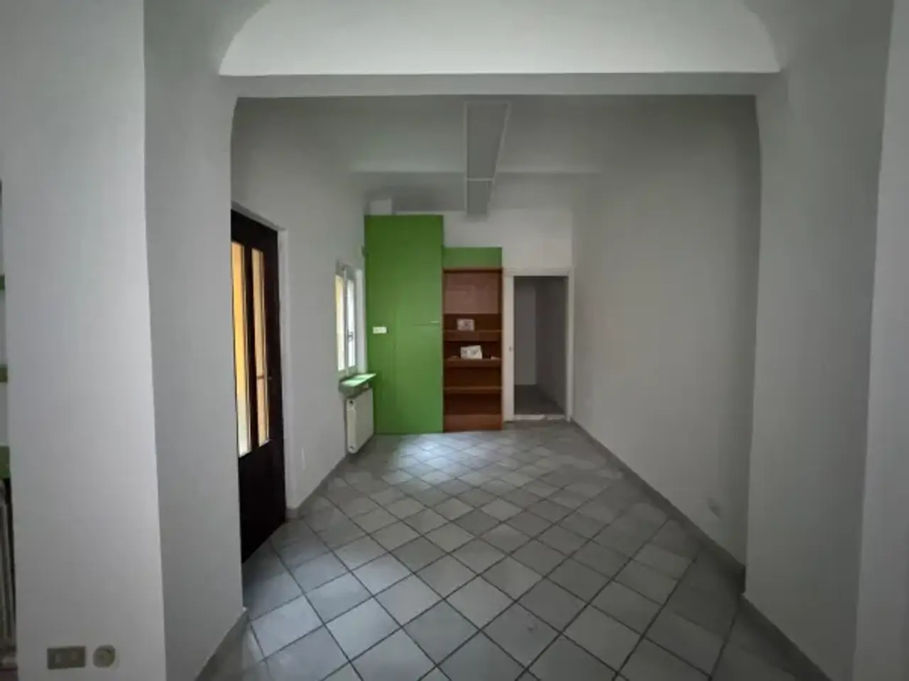 Negozio in Via Tesauro 41, Fossano, {3} - Foto 2