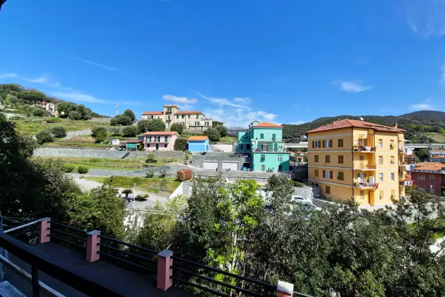 Quadrilocale in Via Dondo degli Infanti 10, Varazze - Foto 1