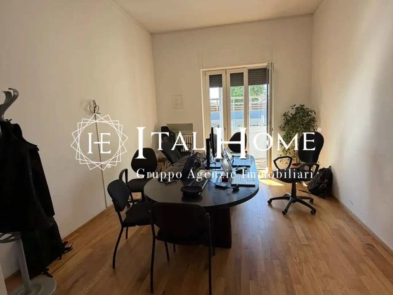 Ufficio in Viale Monteceneri 62, Milano, {3} - Foto 1