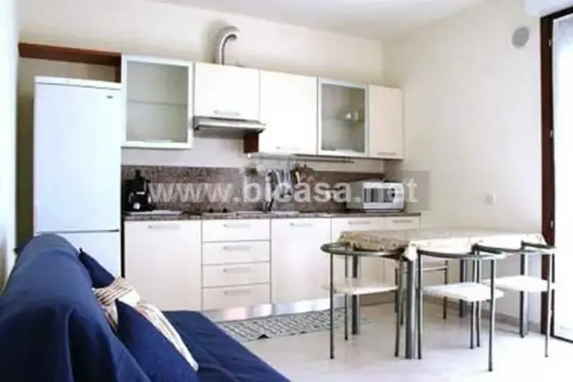 2-room flat in Via Zambonini, Montelabbate - Photo 1