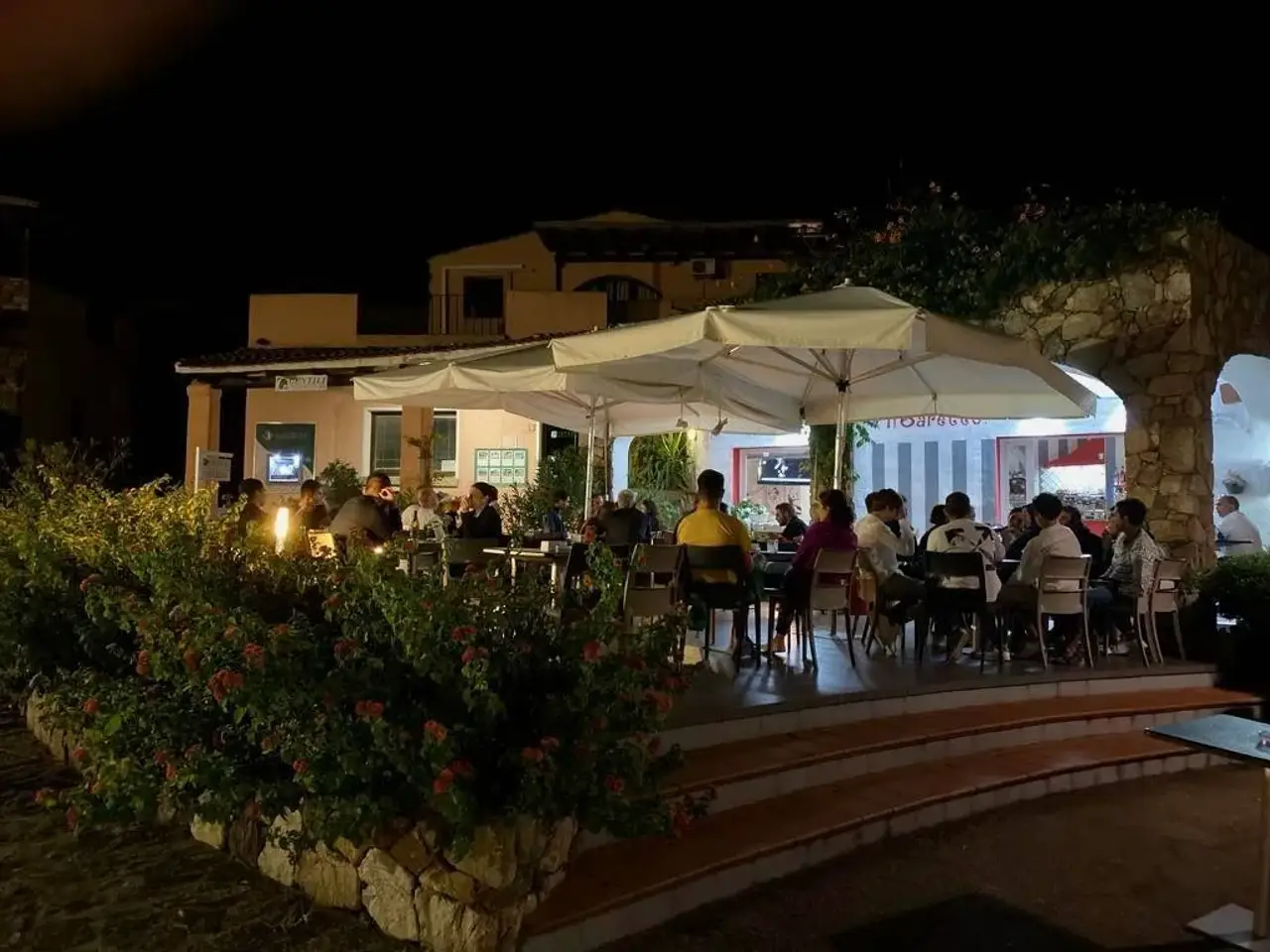 Bar in Baja Sardinia - Via dei Pini, Arzachena, {3} - Foto 1