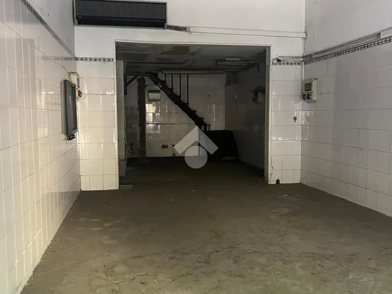Negozio in Via Giuseppe Melacrino 8, Reggio Calabria, {3} - Foto 2