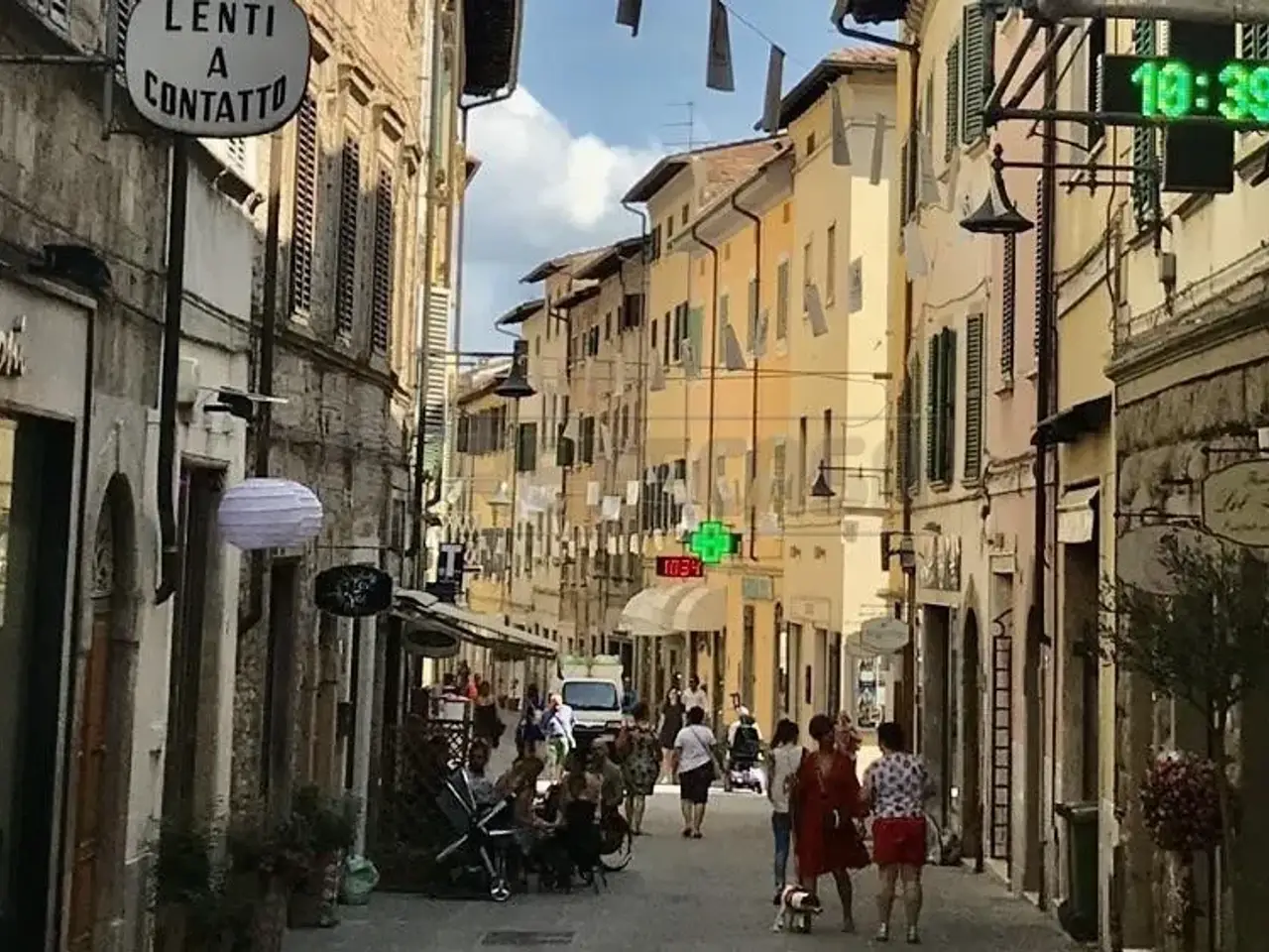 Bar in , Poggibonsi, {3} - Foto 1