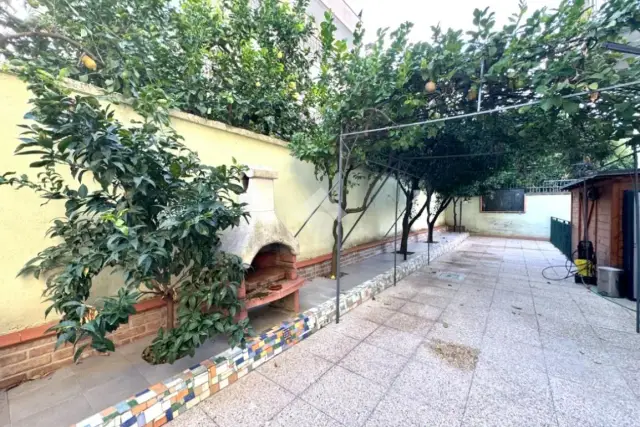 4-room flat in Viale dei Cedri 9, Qualiano - Photo 1