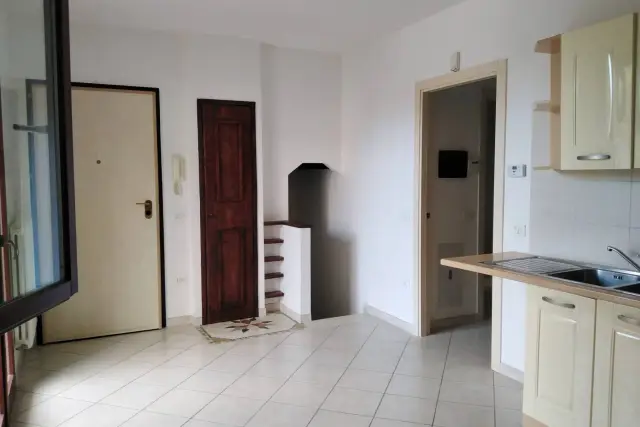 3-room flat in Via Apsella 8, Montelabbate - Photo 1