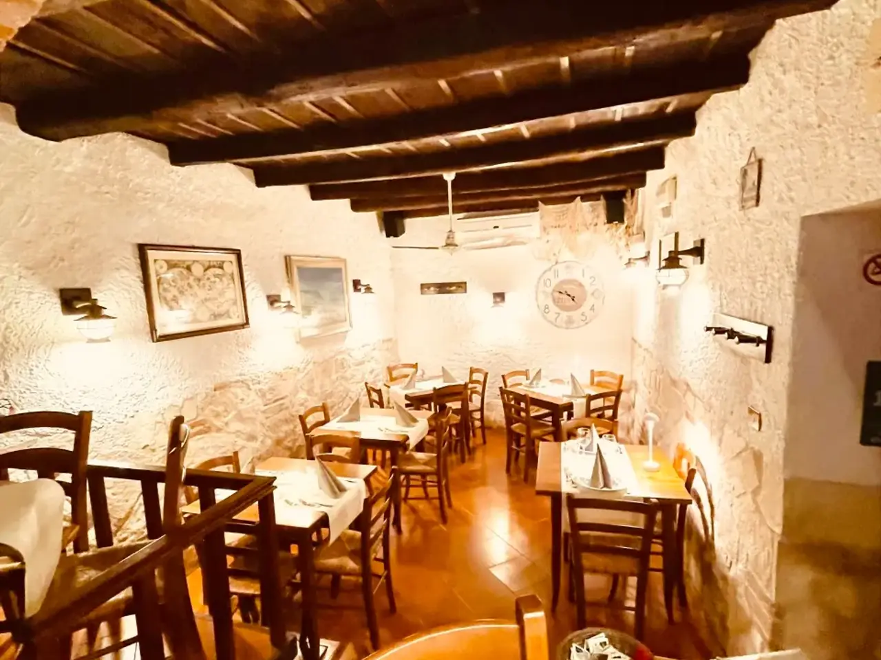 Ristorante in Via Enrico Cialdini, Ancona, {3} - Foto 2