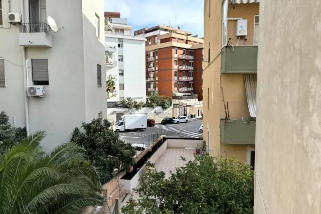 Wohnung in Via Messina, Cagliari - Foto 1