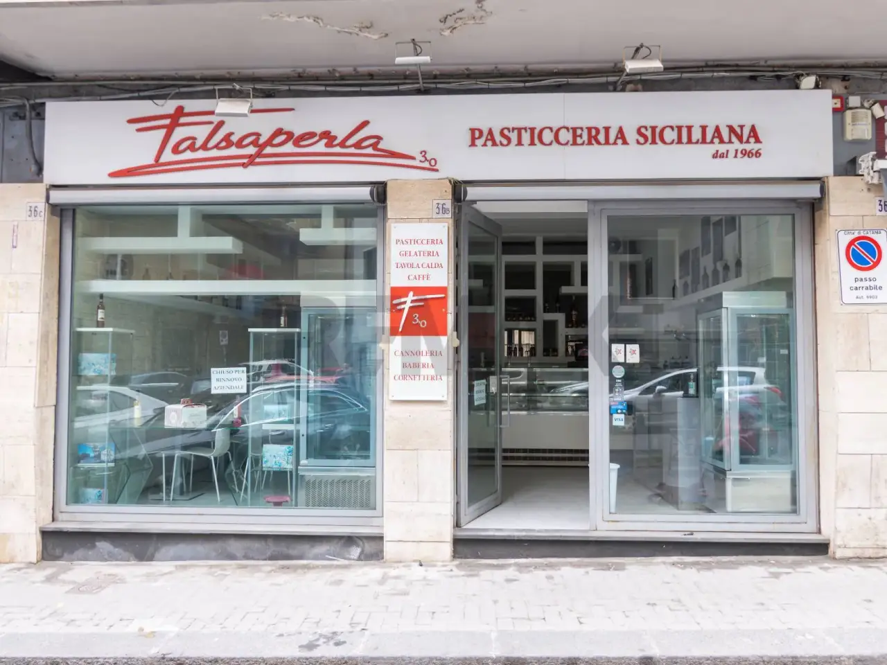 Esercizio commerciale in Via Milano 36 B/C, Catania, {3} - Foto 1