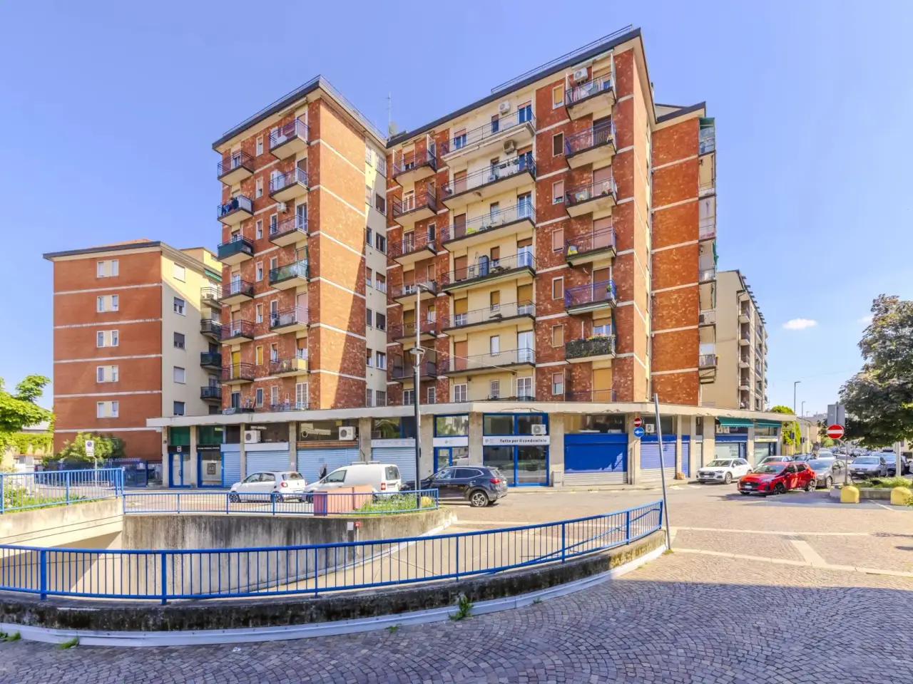 Ufficio in Via Giuseppe Garibaldi, 52, Bollate, {3} - Foto 1