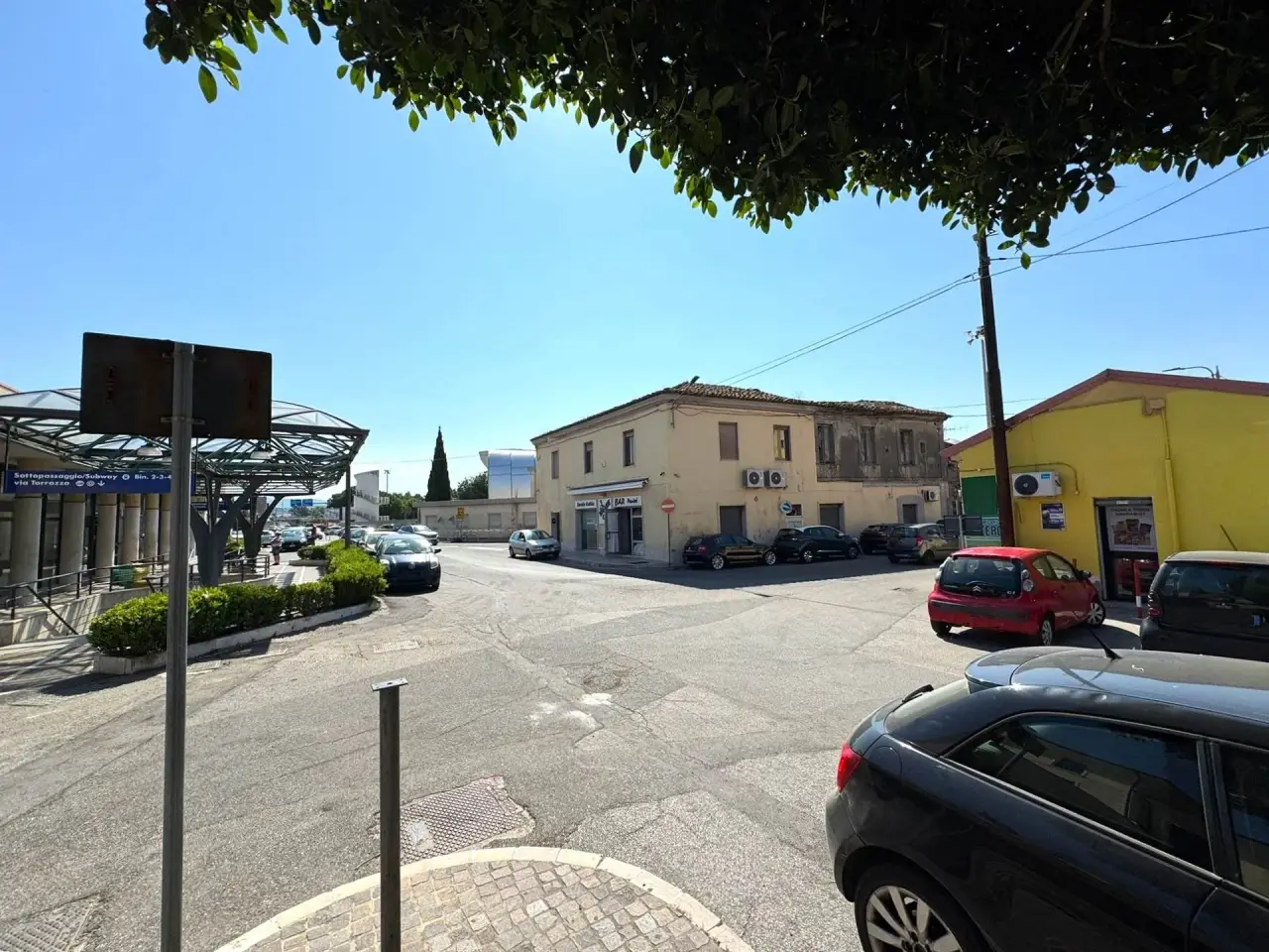 Bar in , Catanzaro, {3} - Foto 1