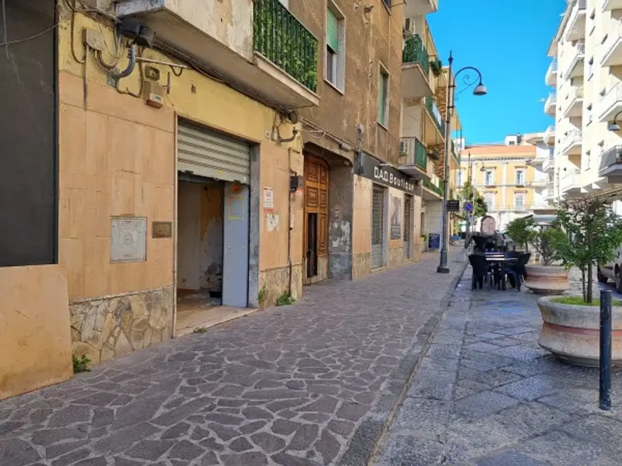 Negozio in Via San Francesco d'Assisi, Maddaloni, {3} - Foto 1