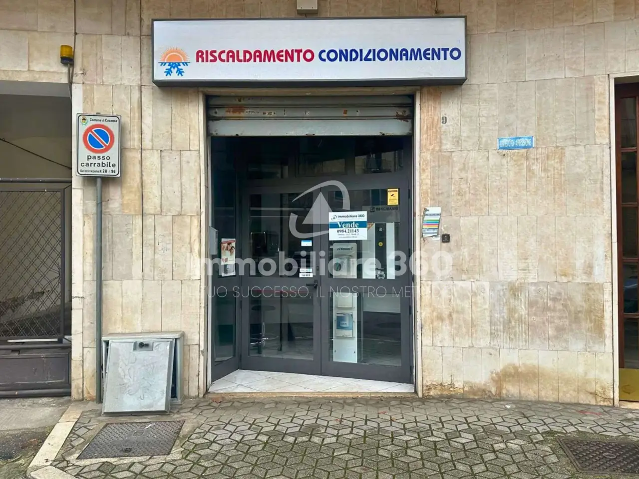 Magazzino in Via Dalmazia 9, Cosenza, {3} - Foto 1