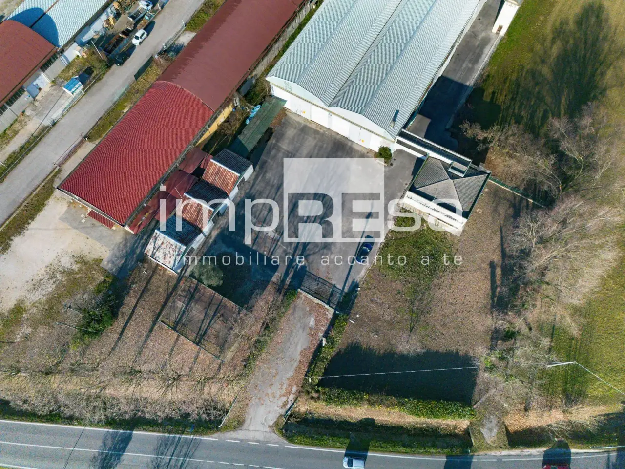 Capannone in Via Postumia 107, Silea, {3} - Foto 1