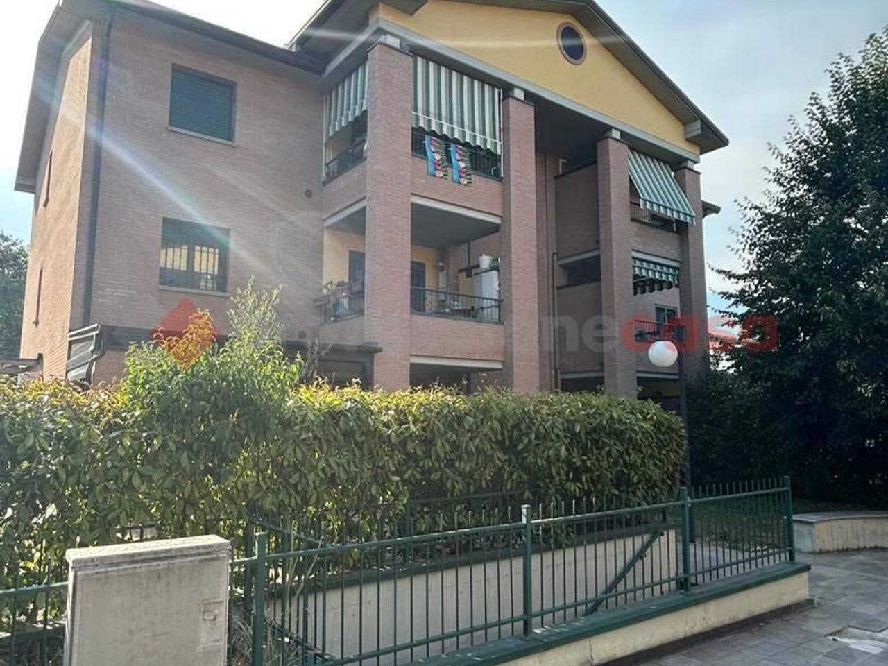 immagine annuncio 1 di 9