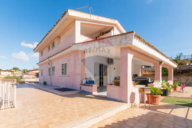 Mansion in Via Volpicelli 31, Siracusa - Photo 1