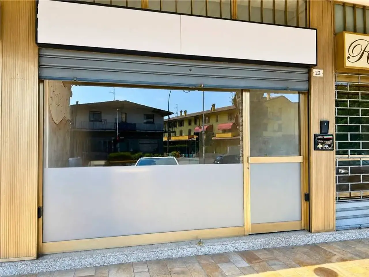 Negozio in Via Provinciale 23, Castelli Calepio, {3} - Foto 1