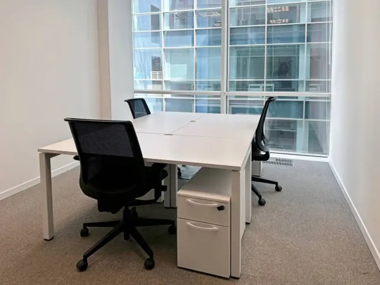 Ufficio in Via Filippo Turati 30, Milano, {3} - Foto 1
