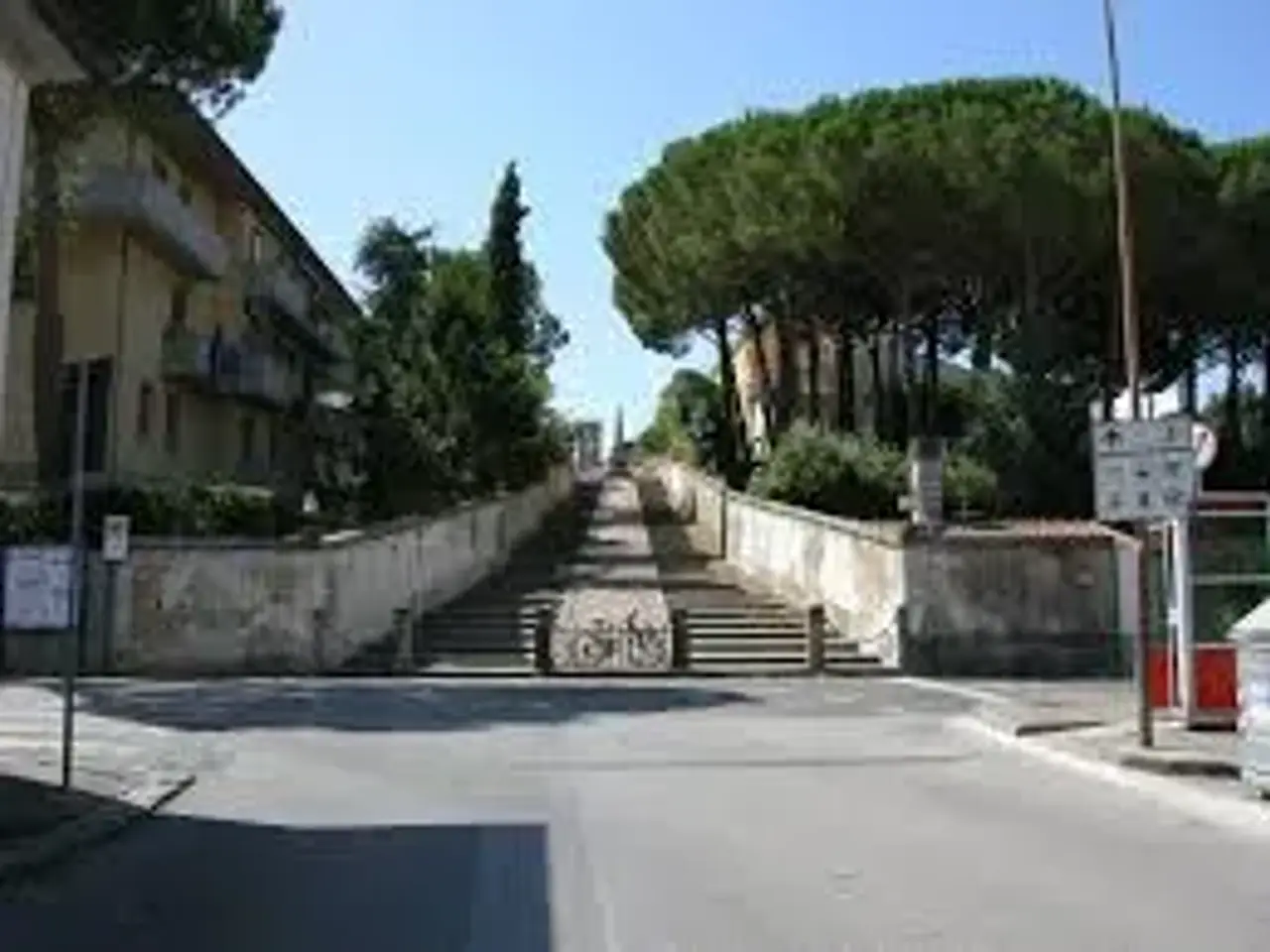 Esercizio commerciale in Via Roma, Collesalvetti, {3} - Foto 1