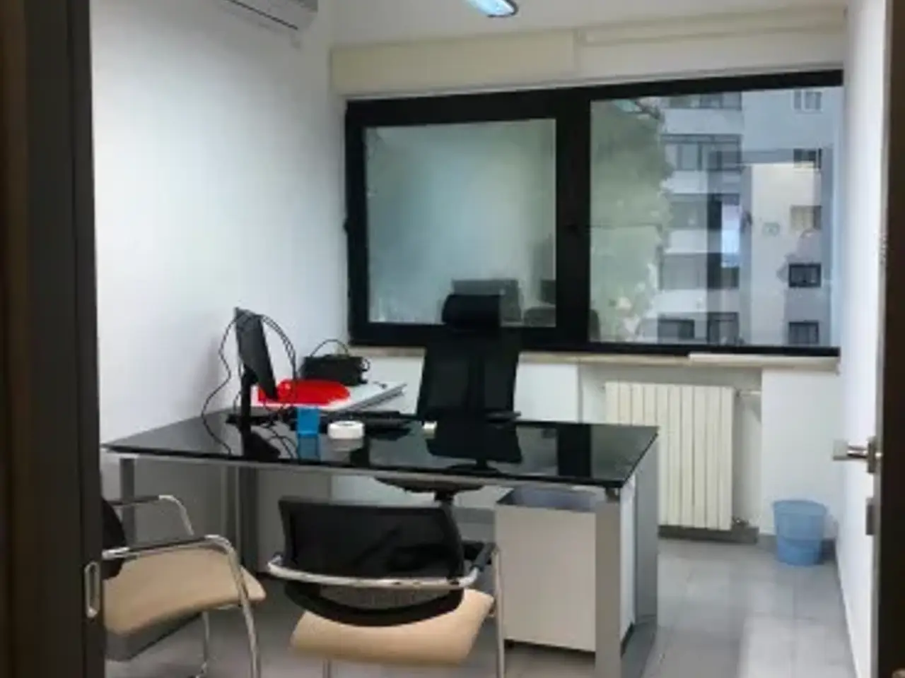 Ufficio in Viale Enrico Molè, Catanzaro, {3} - Foto 1