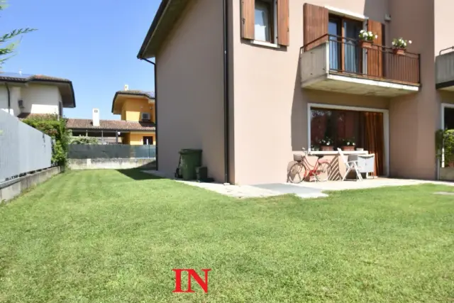 insertion image